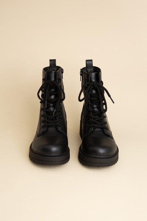 EPSOM LACE UP BOOTS